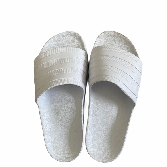 Adidas slides - Picture 1 of 5